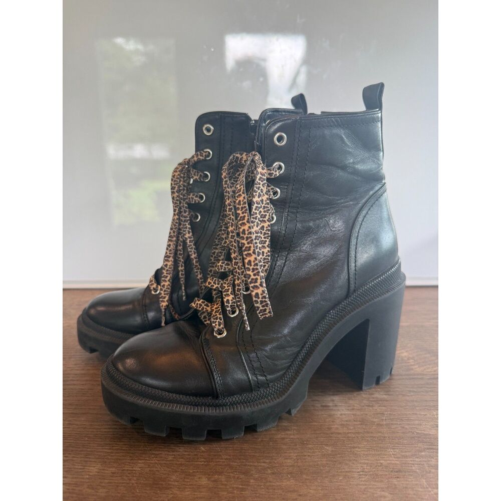 Gianni Bini Black Leather Platform Combat Boots Womens 9.5M Lug Sole Zip